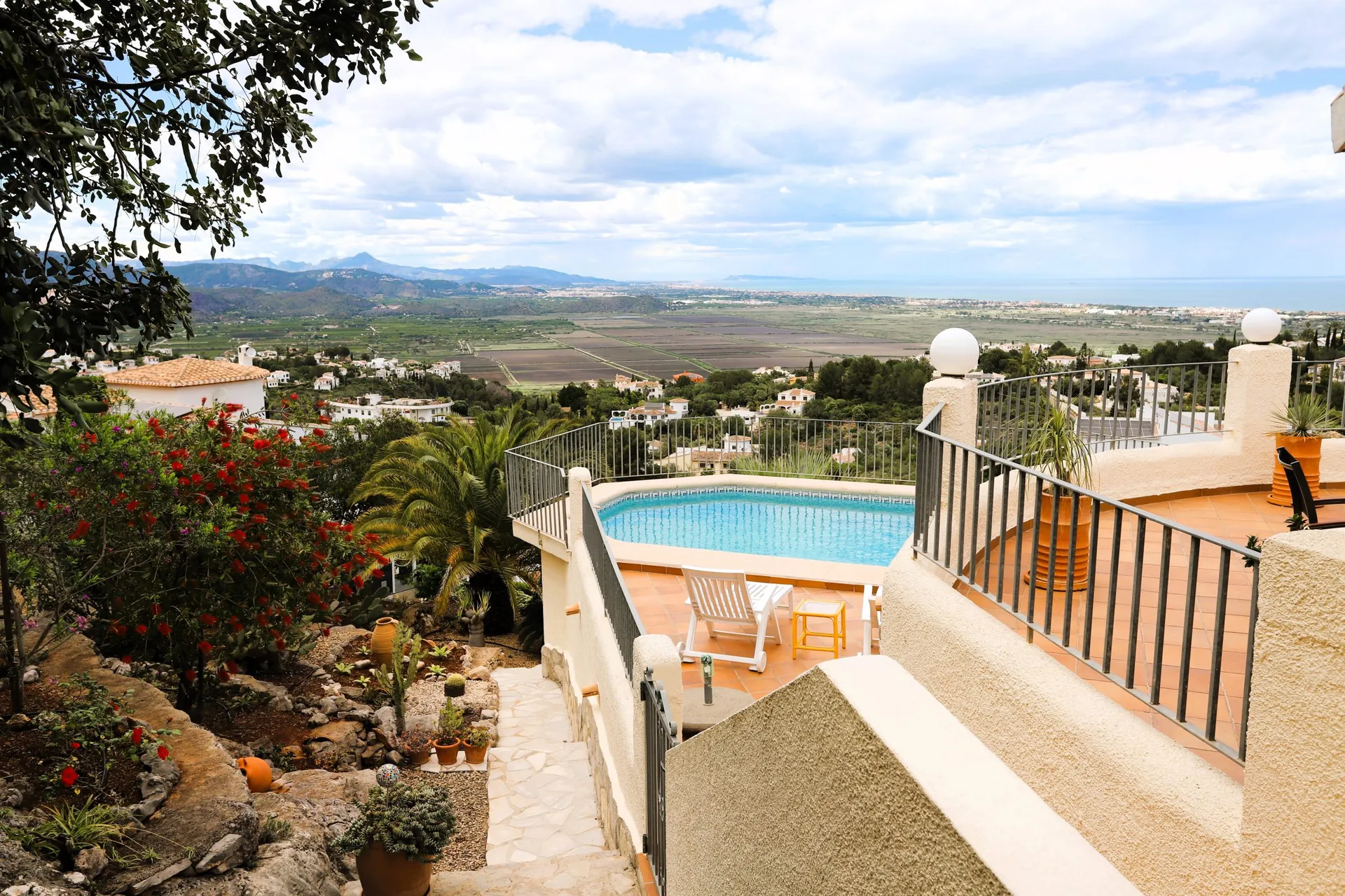 Villa for sale in Denia