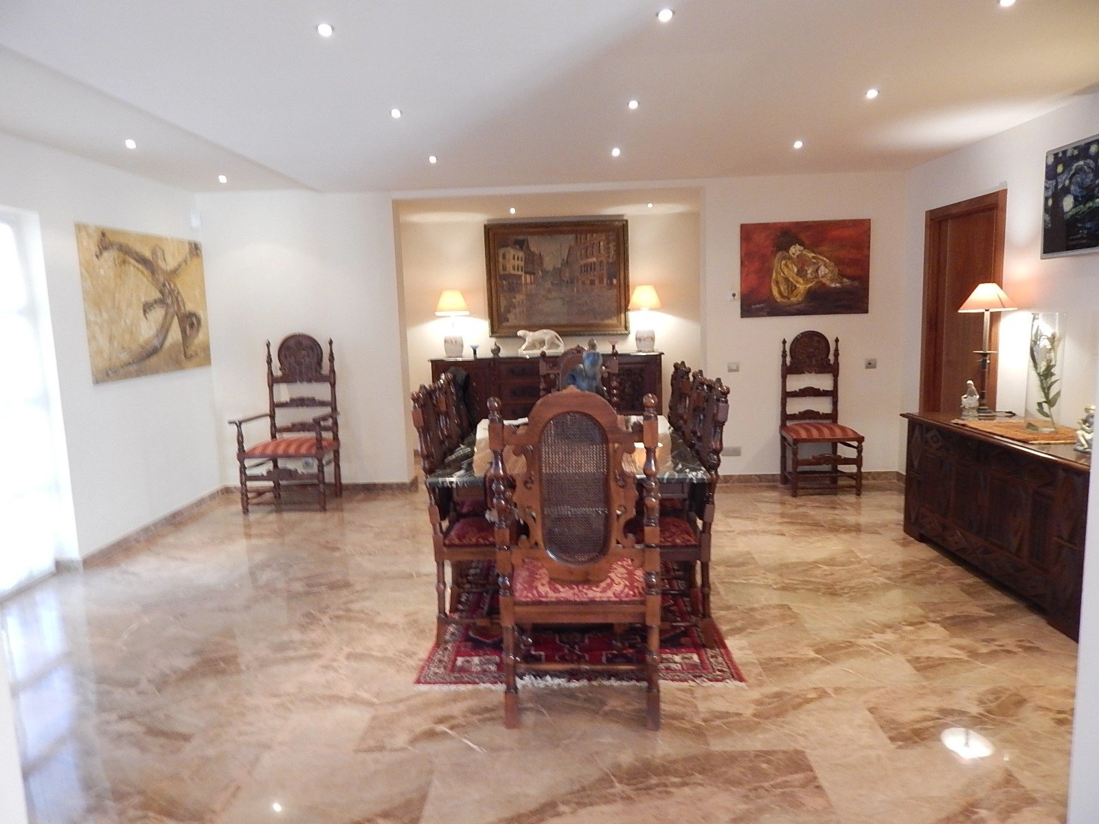 Villa en Oliva en venta