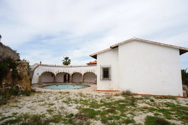 Villa | Chalet en venta en Dénia
