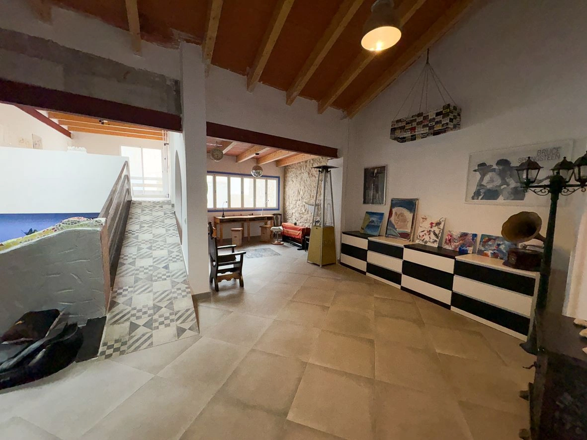 Casa de pueblo con increíble encanto en Pego
