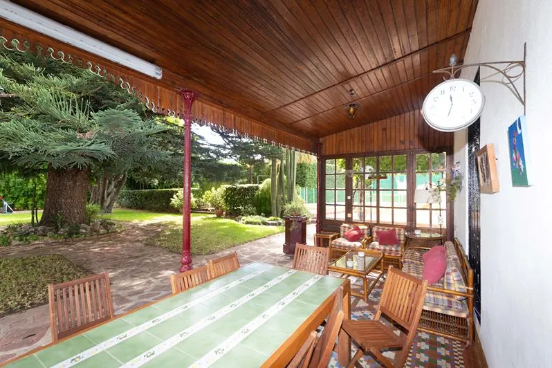 Venta Parcela urbana y Chalet