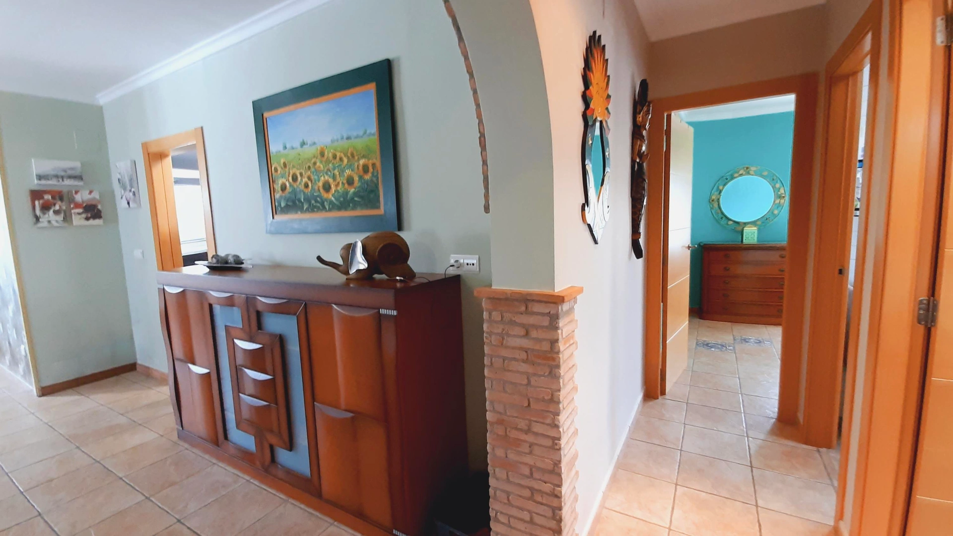 CHALET CON PISCINA EN ZONA RESIDENCIAL EN DENIA