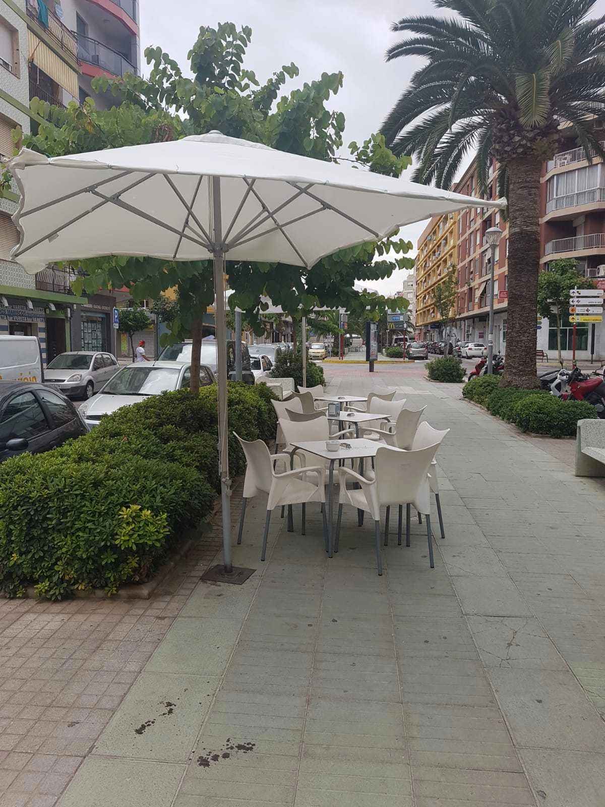 Bar en venta en el Paseo Saladar, Dénia.