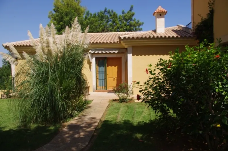 Villa de lujo en Torrecarrals.