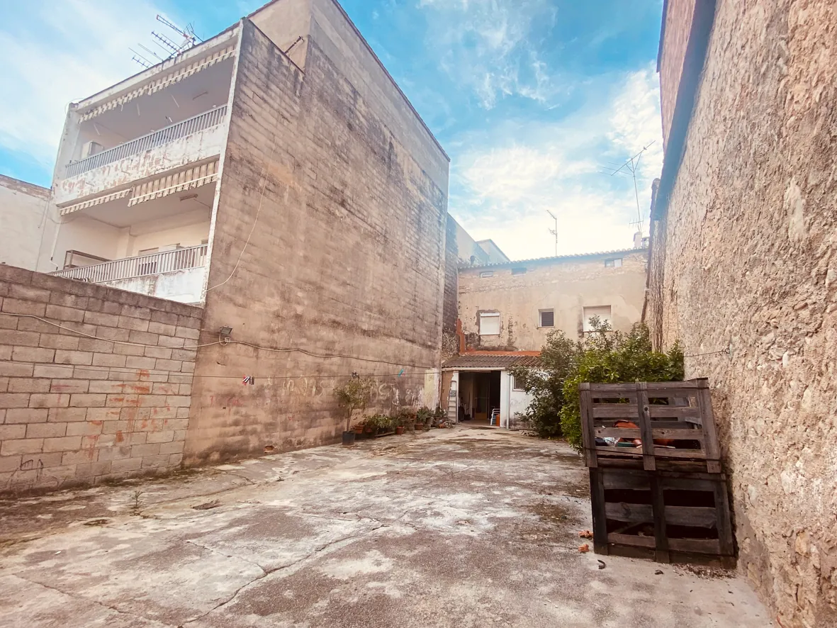 Casa de pueblo en oferta en Pego.