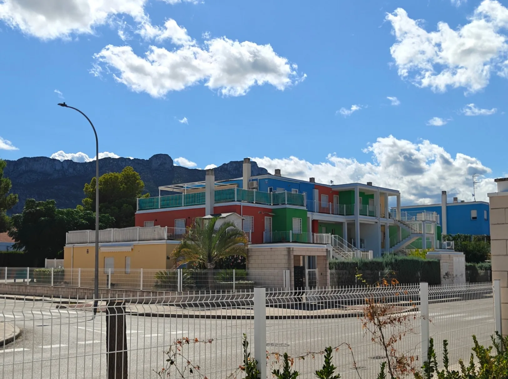 Appartement à vendre de 2 chambres avec piscine et terrasse