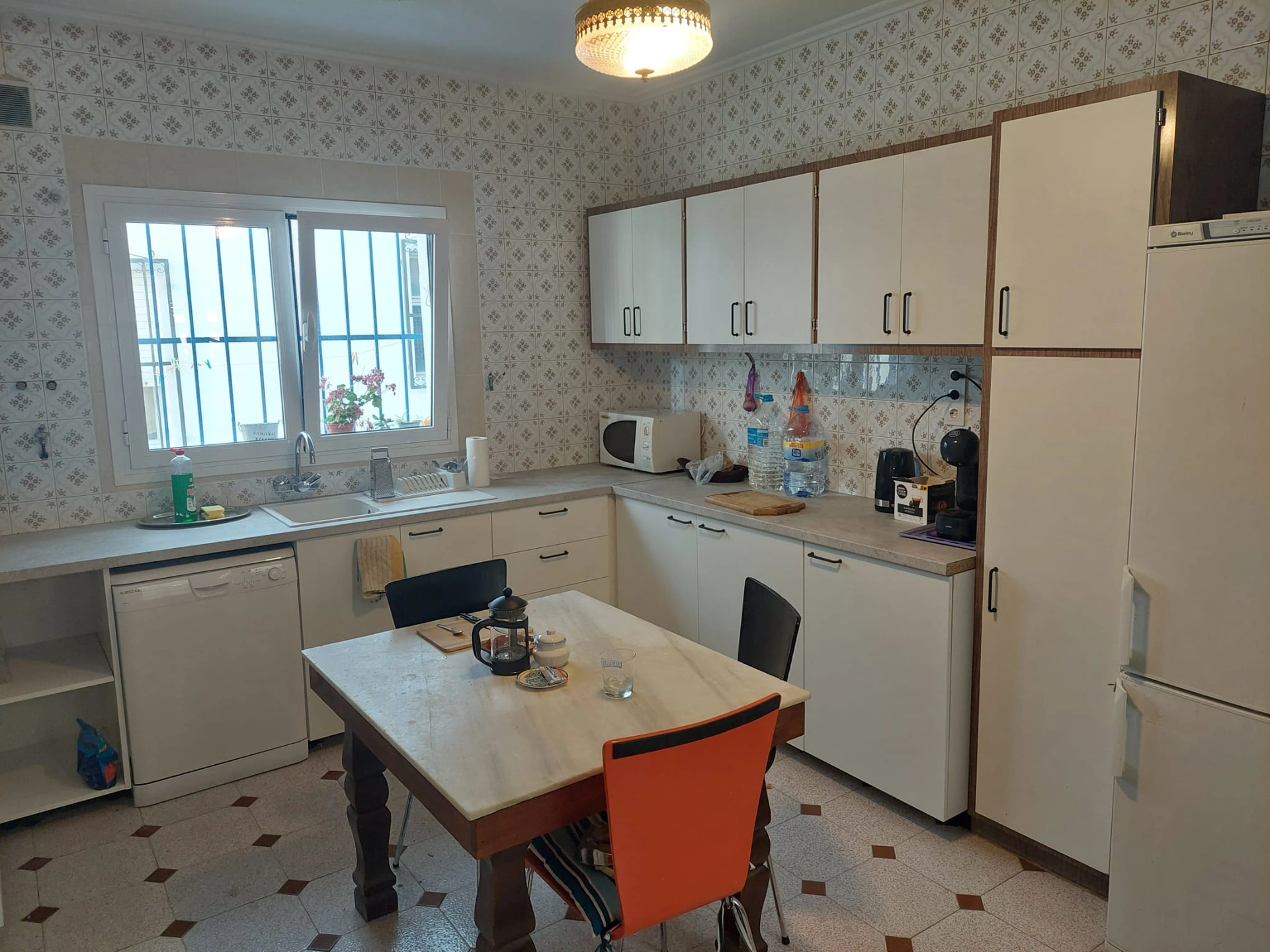 AMPLIA VIVIENDA EN ONDARA