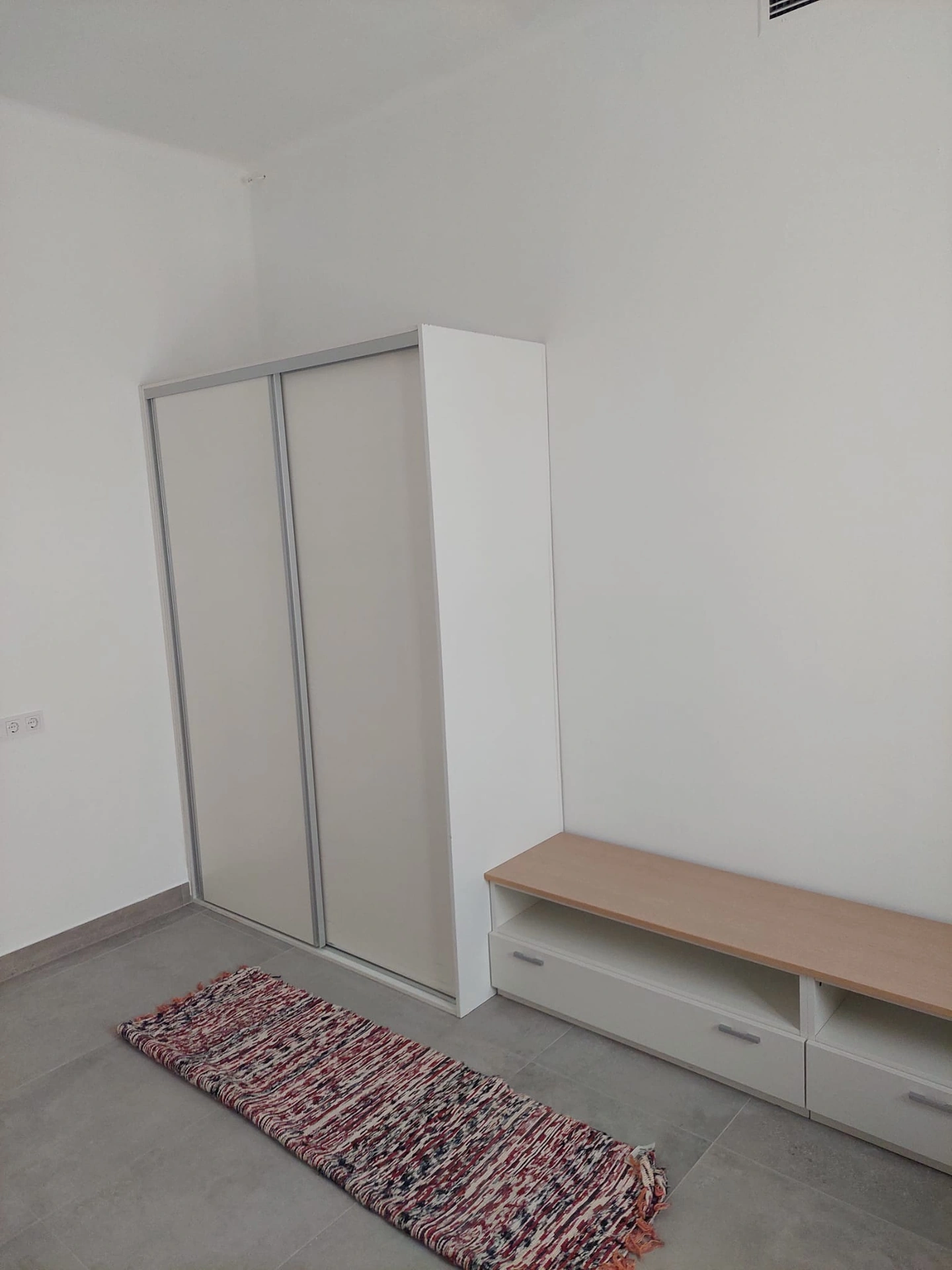 AMPLIA VIVIENDA EN ONDARA