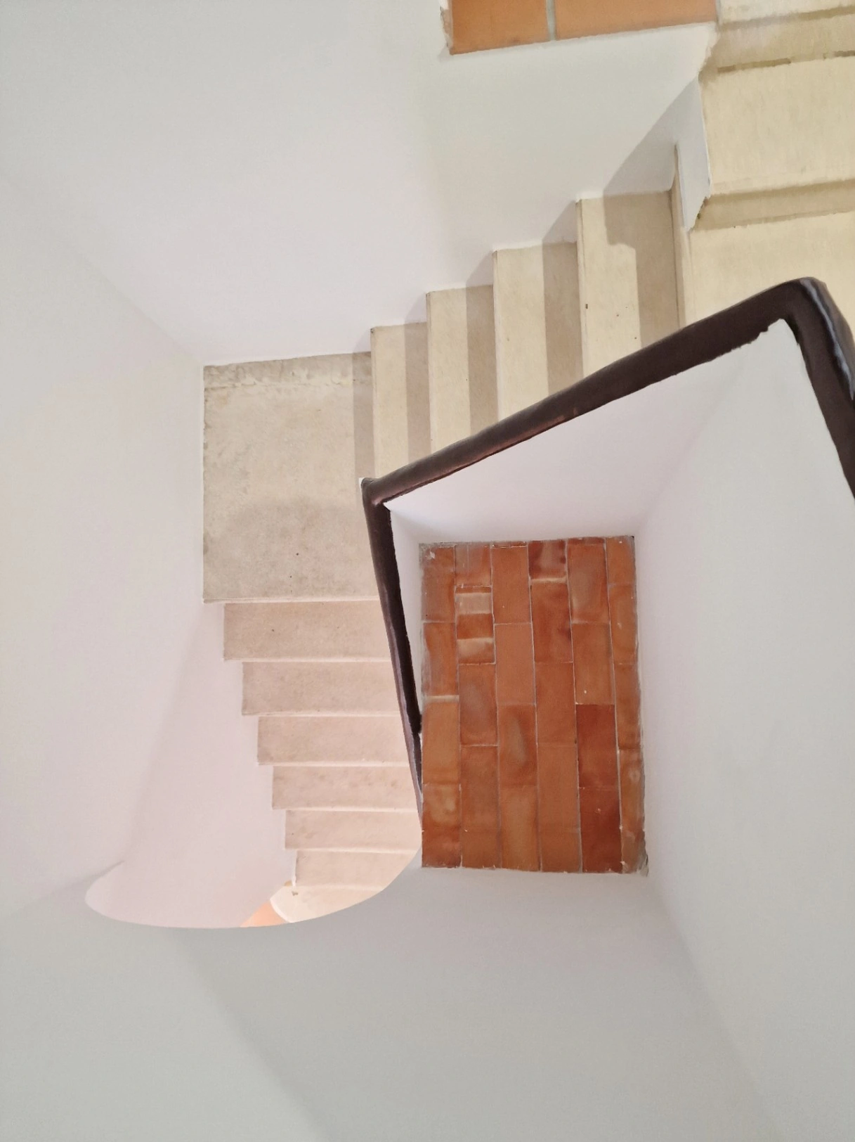 Casa de pueblo de estilo mediterráneo cerca del mar