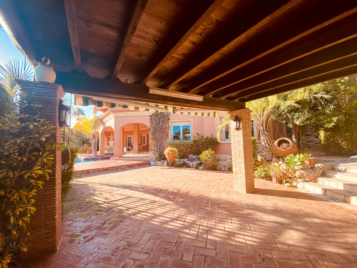 Espectacular villa de lujo en venta en Jávea.