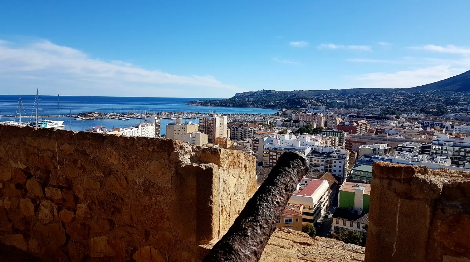 Locaux commerciaux à vente à Dénia