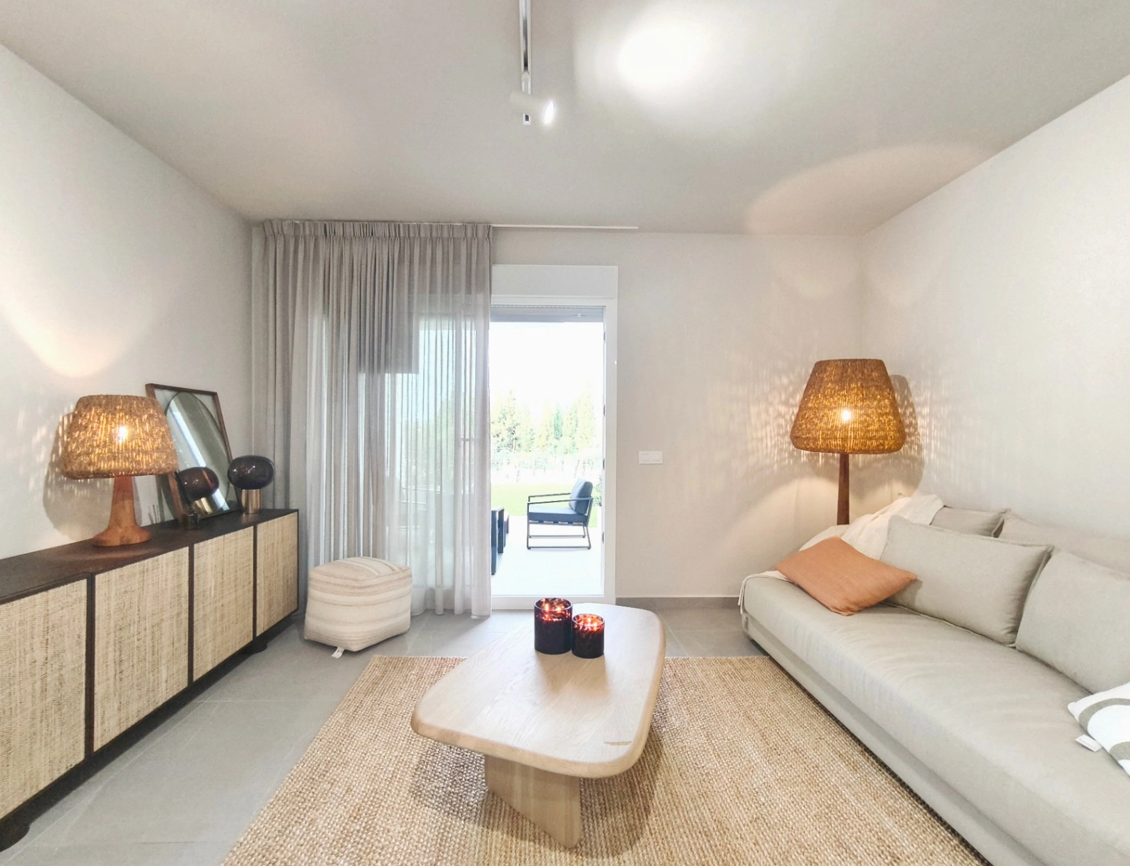 Apartamento de 2 habitaciones en el Montgó, Dénia