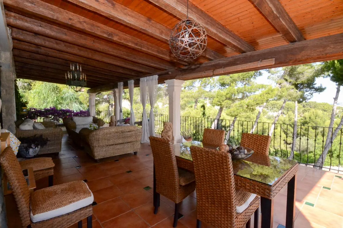 Gran villa señorial en Las Rotas.