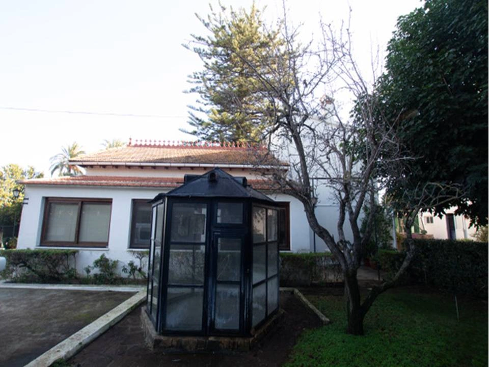 Venta Parcela urbana y Chalet