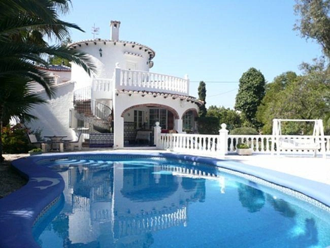 Chalets en venta en DENIA