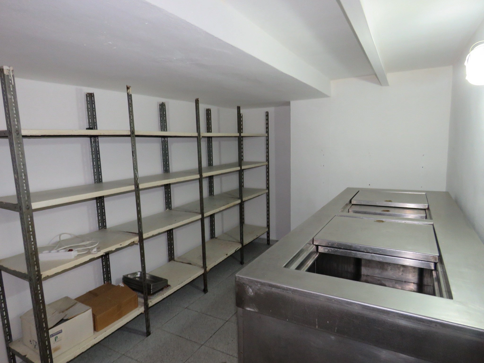 Local en venta en C/Sagunto, Dénia.