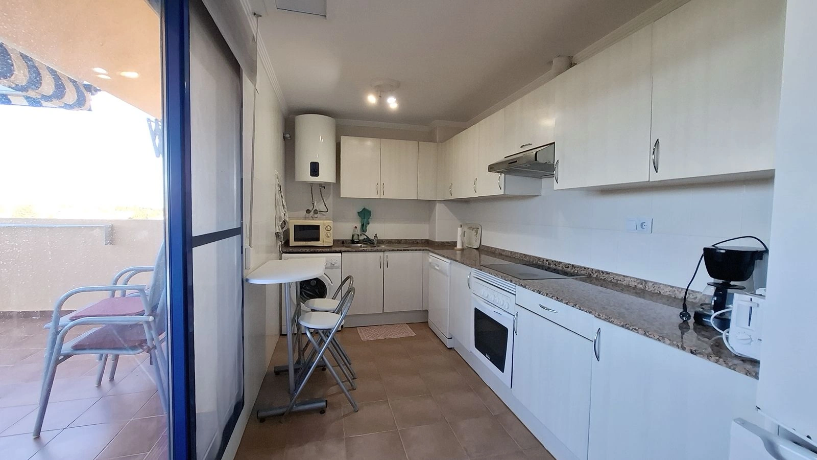MODERNO ÁTICO DUPLEX EN ALQUILER ANUAL