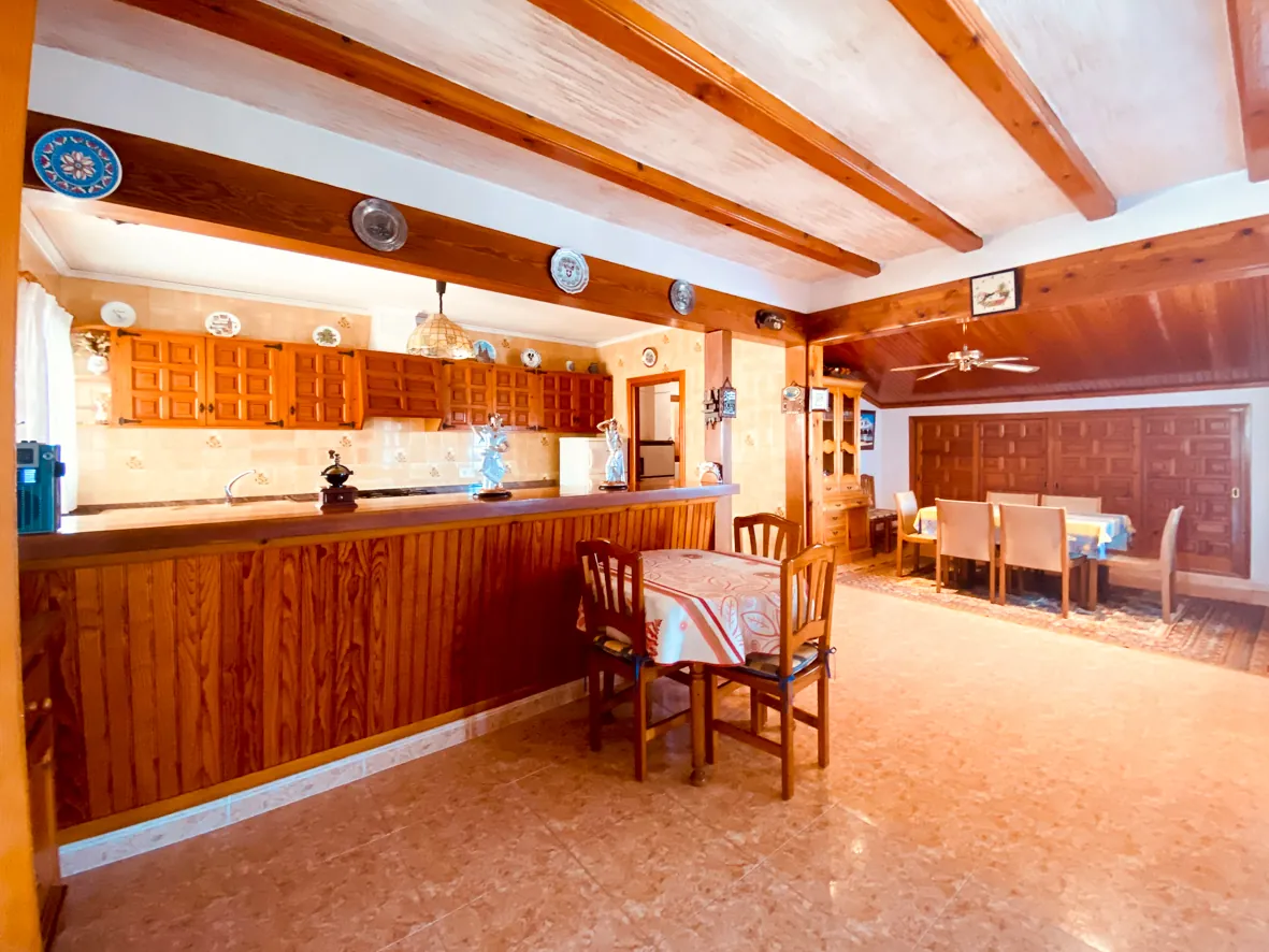 Gran villa en els Poblets.