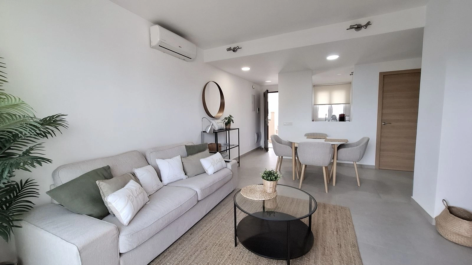Penthouse-Wohnung in Denia zur Jahresmiete