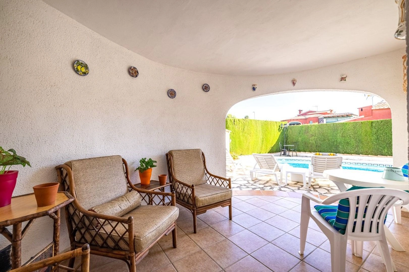 Chalet ideal como primera residencia, a un paso del centro de Dénia – Zona Paidos