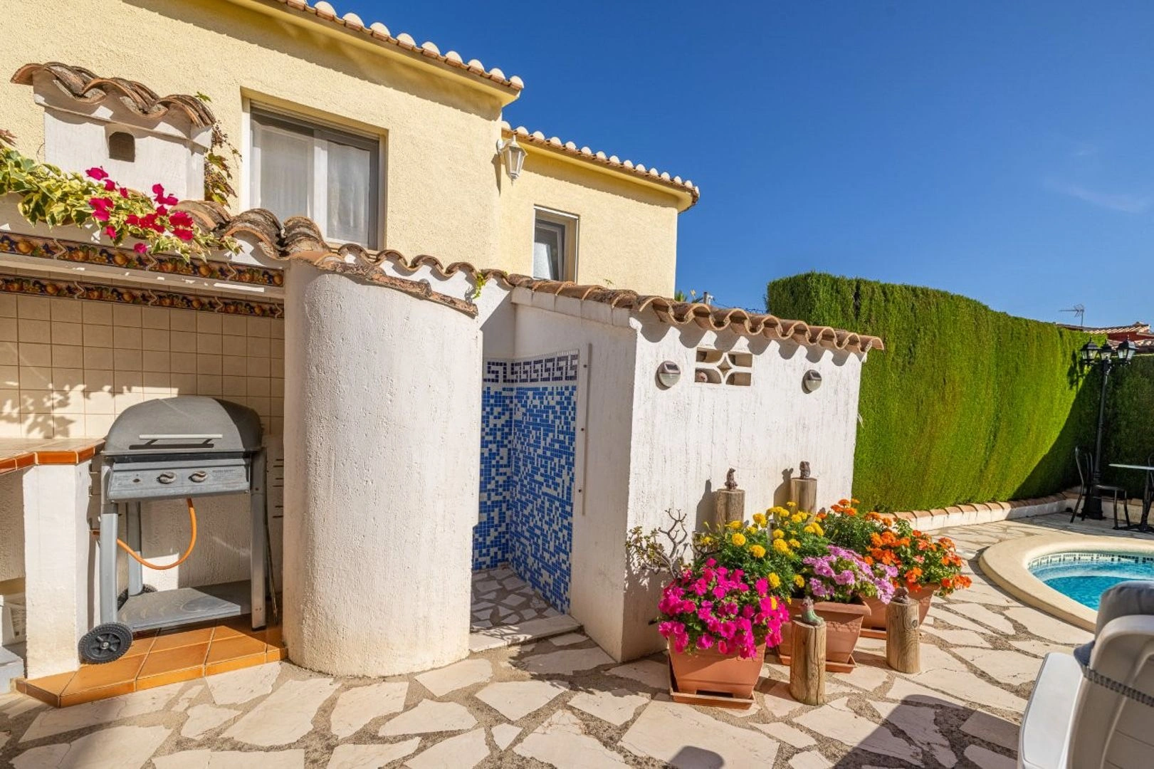 Chalet ideal como primera residencia, a un paso del centro de Dénia – Zona Paidos