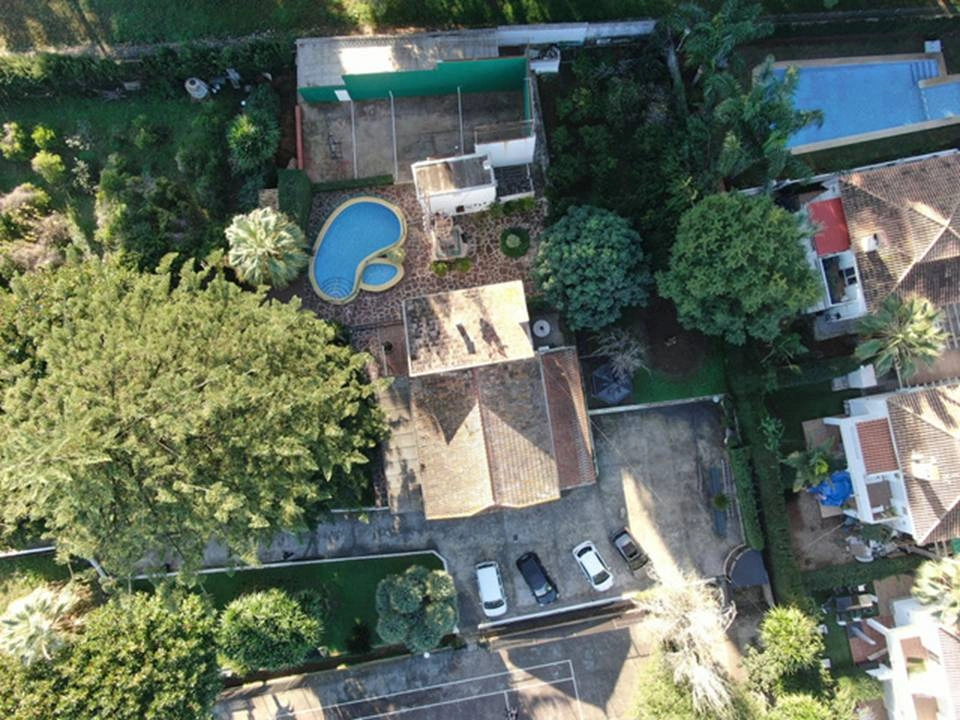 Venta Parcela urbana y Chalet