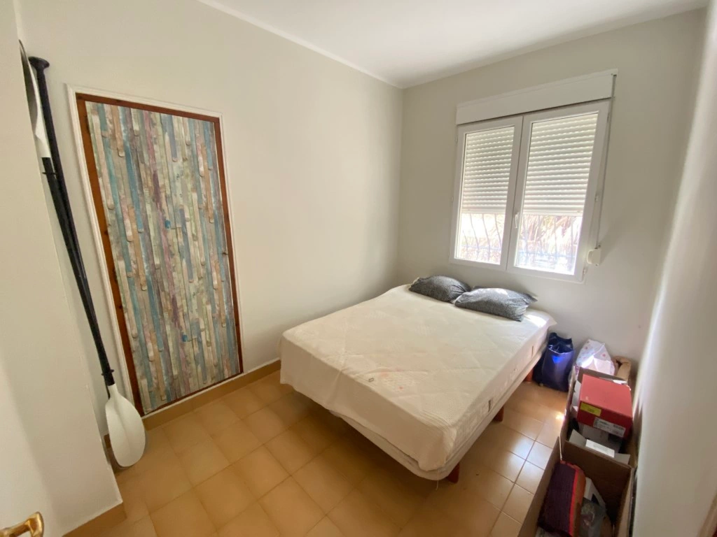 Venta de chalet en primera linea de Las Marinas