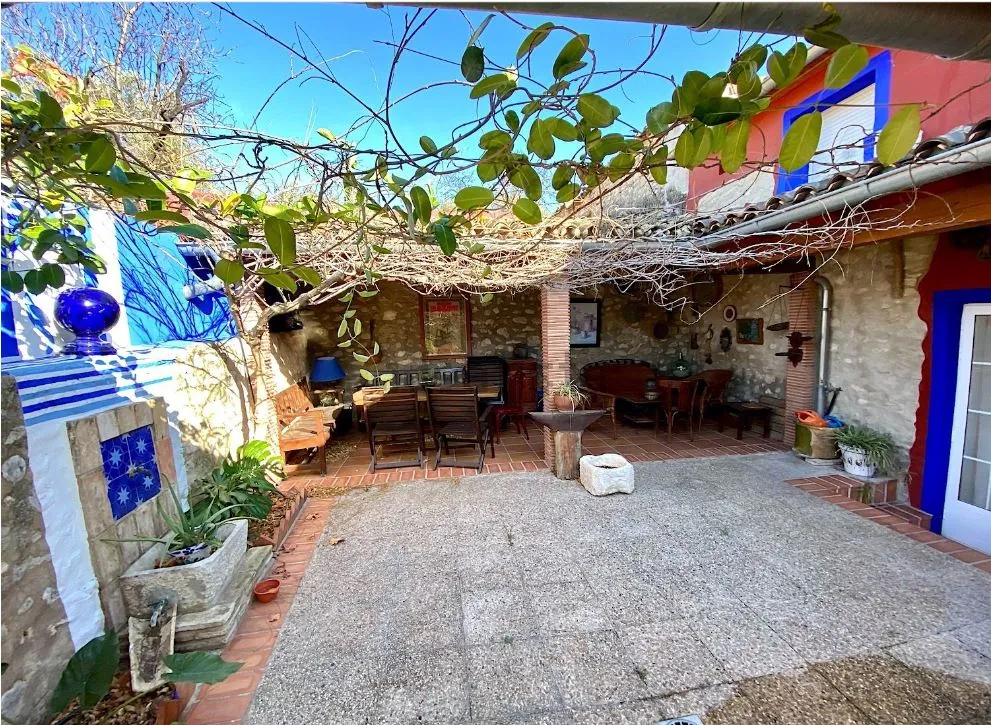 CASA RURAL EN VENTA