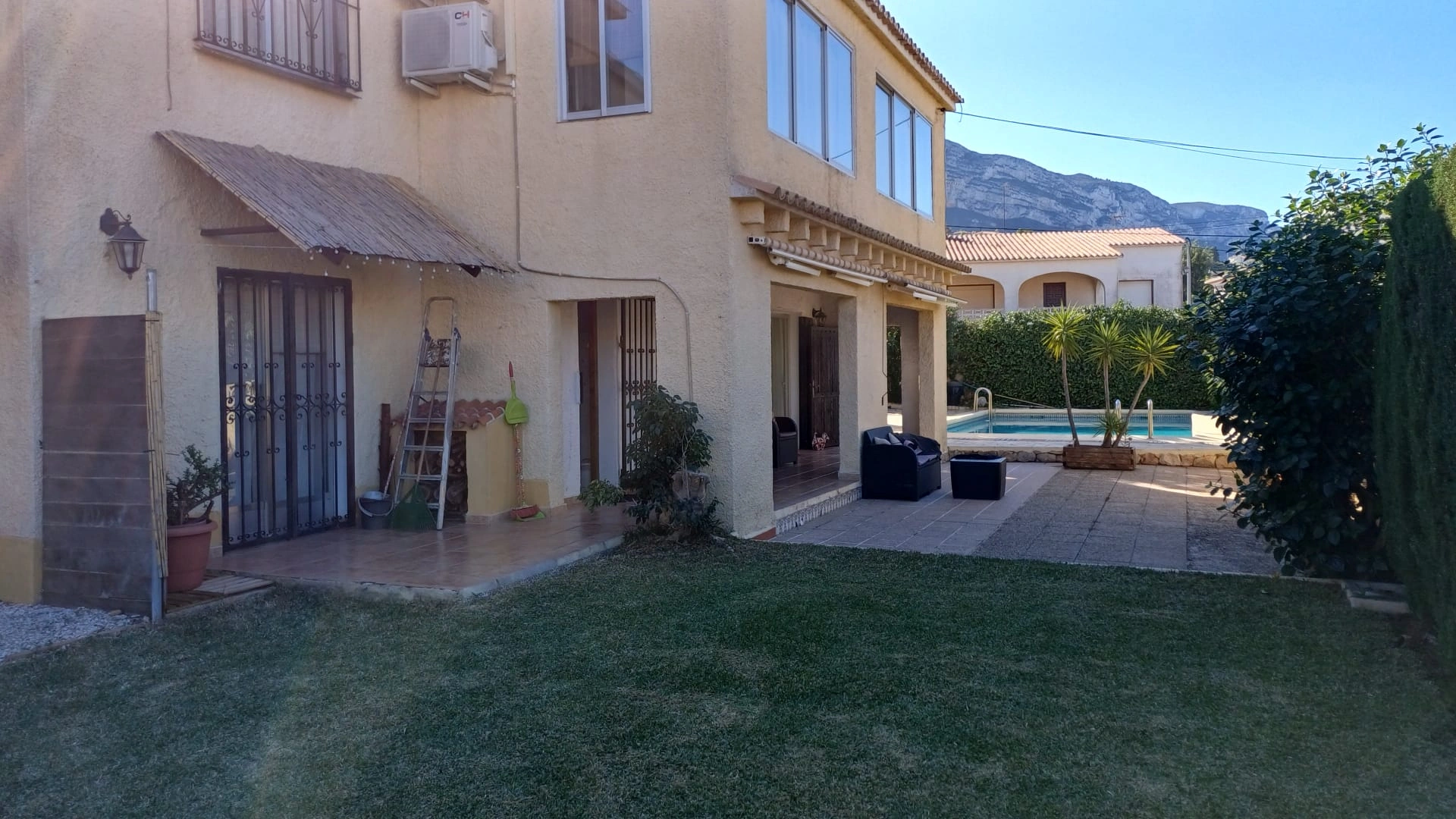 VENTA DE CHALET EN DENIA/LAS ROTAS PARA VIVIR Y PARA INVERTIR