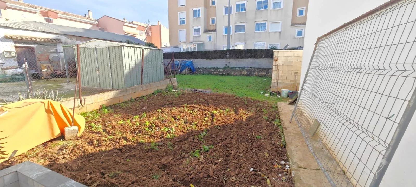 GARAJE CON PARCELA URBANA A SOLO 400MTS DÉNIA
