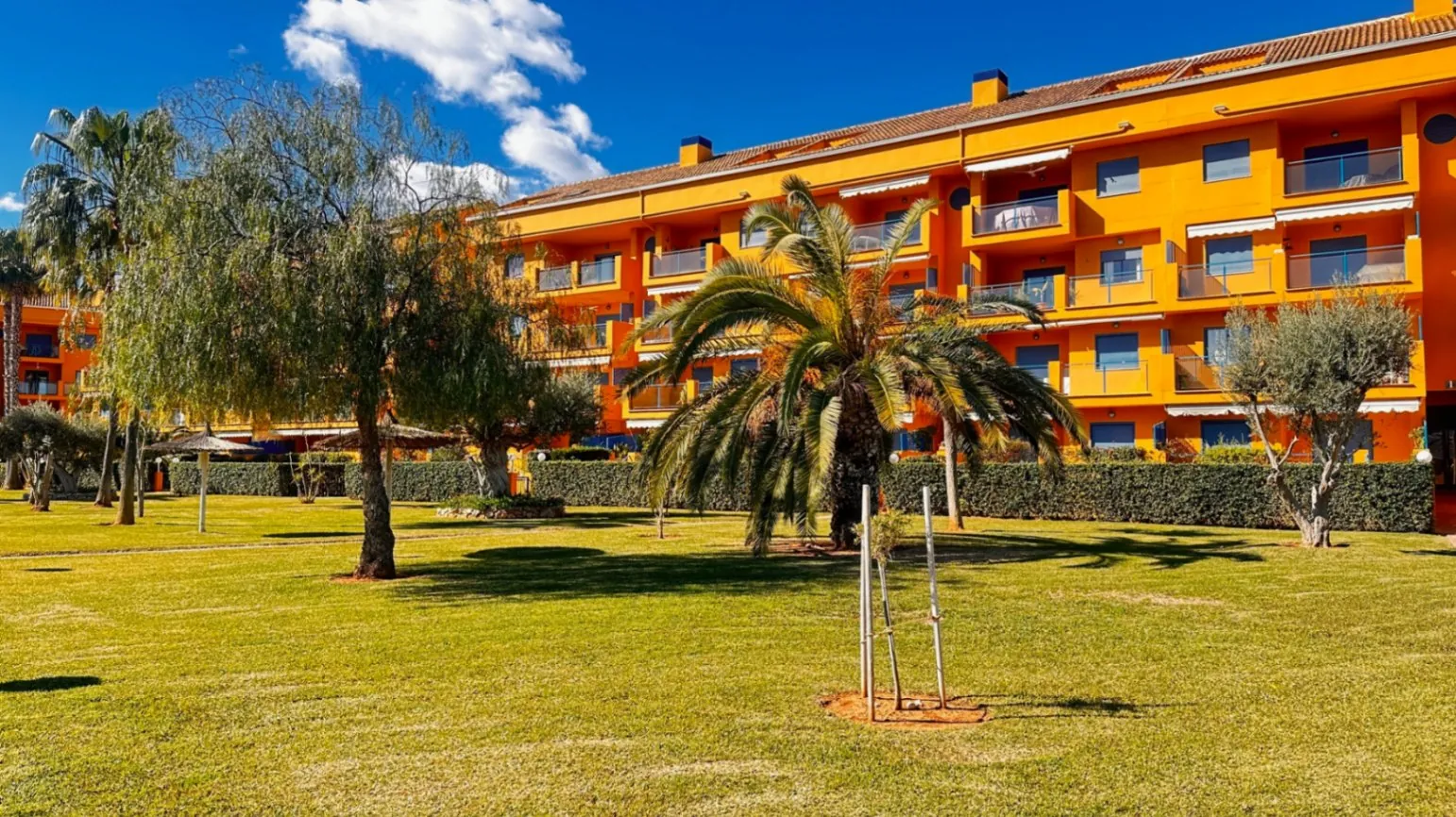 VENTA DE ATICO DUPLEX EN DENIA, LAS MARINAS, KM. 1