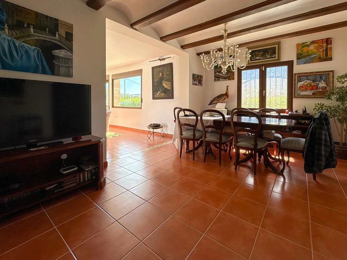 Preciosa villa en San Nicolás con unas vistas maravillosas al Montgó.