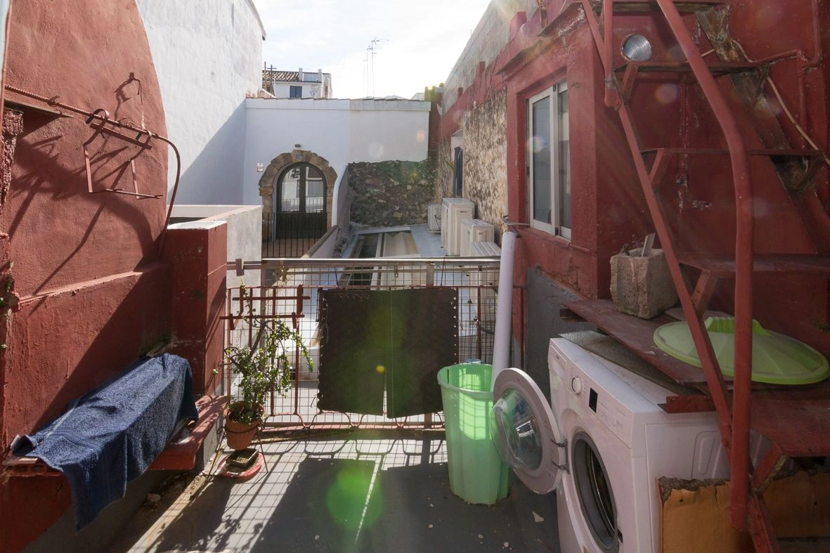 Casa de pueblo para reformar en el casco histórico de Dénia.