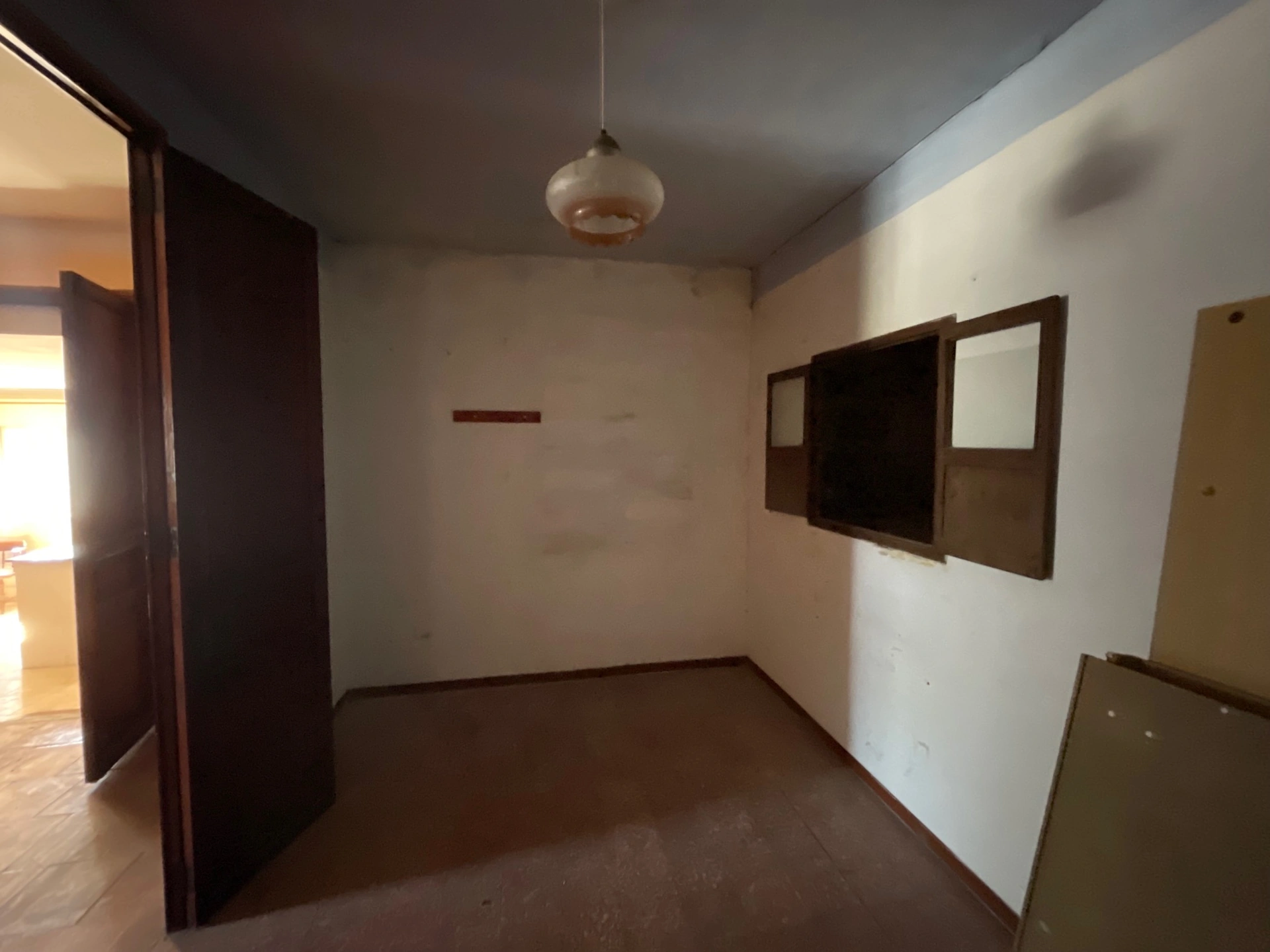 Casa de campo de 500 m2 en suelo urbano con parcela de 3500m2 en Denia zona Sta Paula