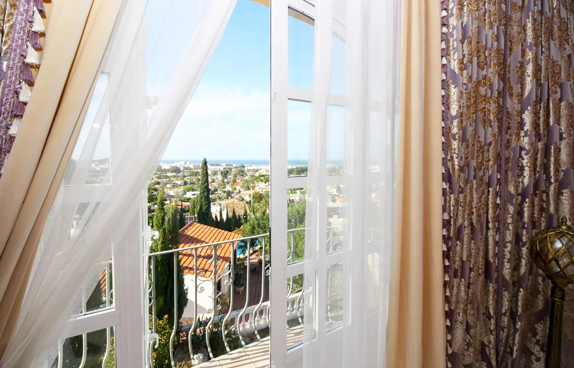 Gran villa de lujo con vistas en Dénia.