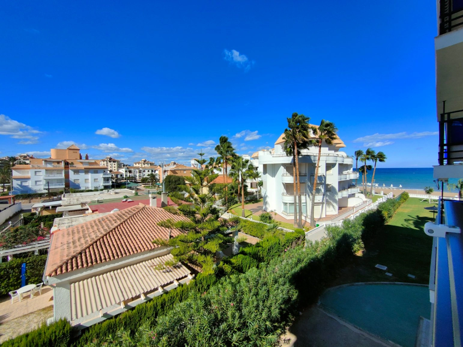 Apartamento en Denia. Primera línea