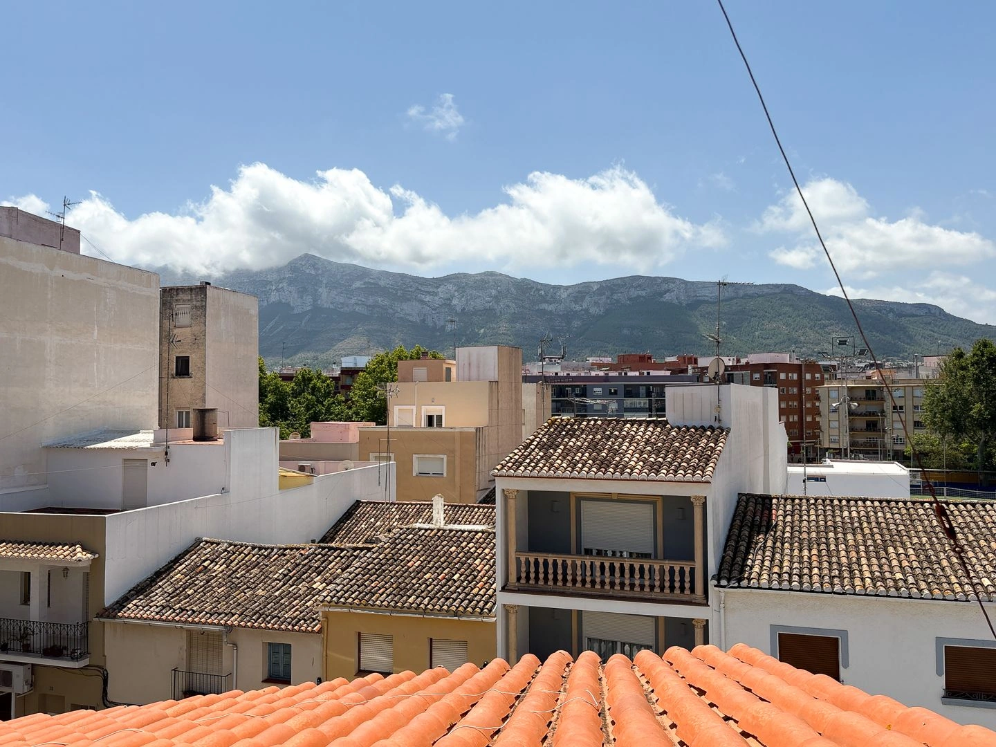 Finca completa en pleno centro de Dénia.