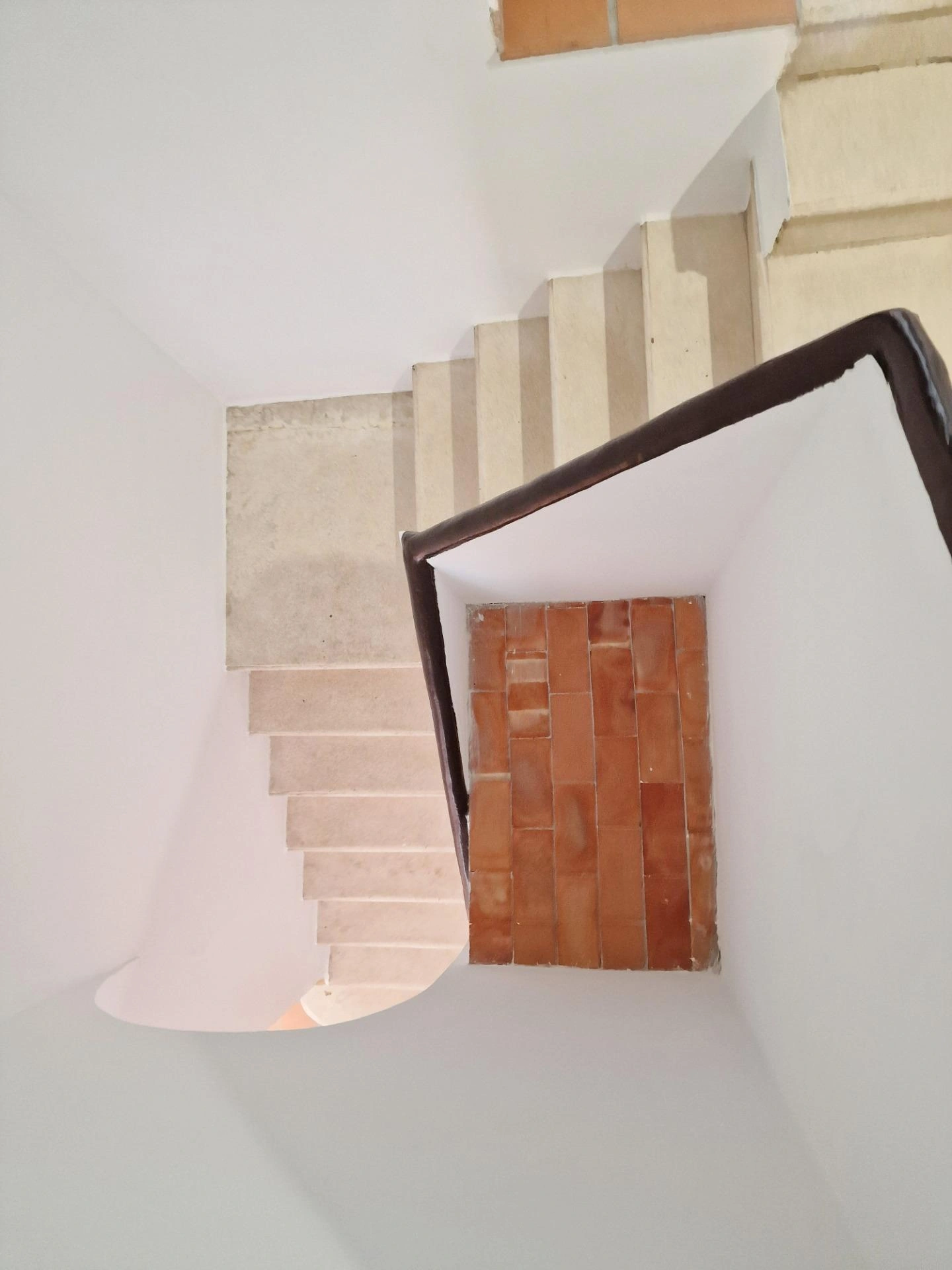 Casa de pueblo de estilo mediterráneo cerca del mar