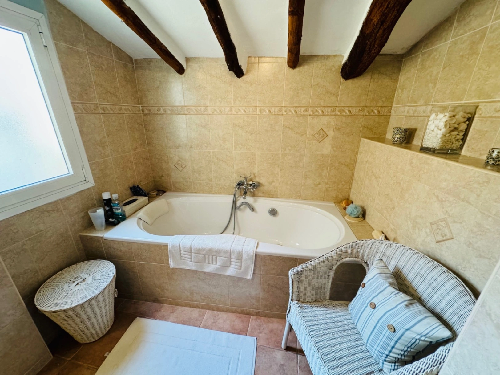 Casa rural en Tormos en buen estado