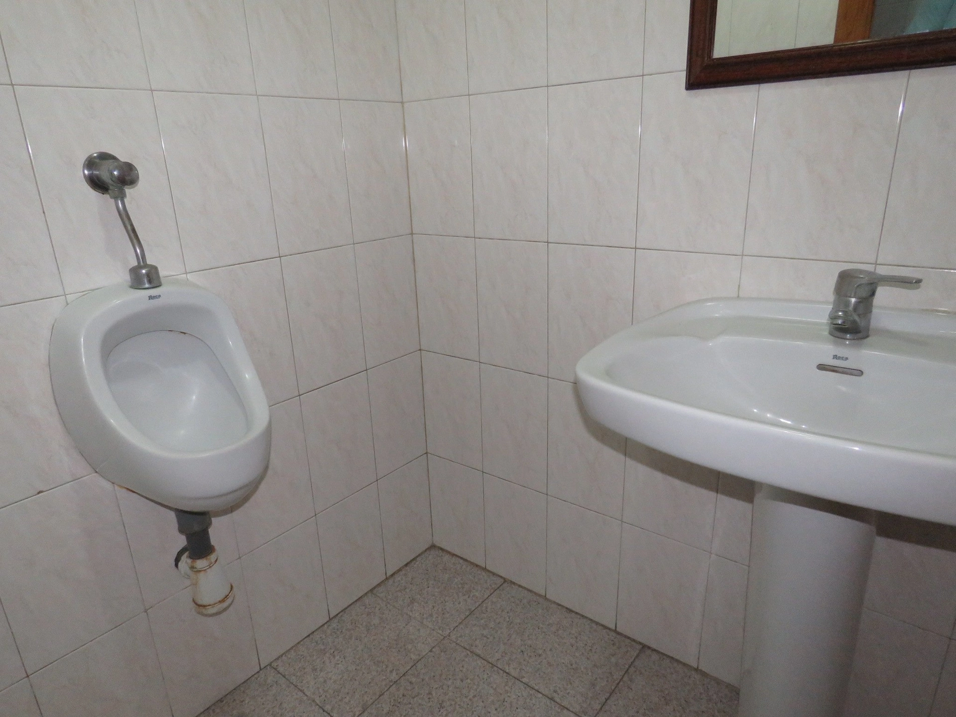 Local en venta en C/Sagunto, Dénia.