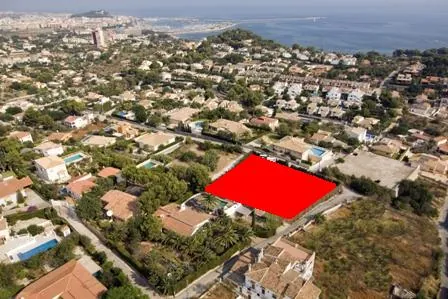 Parcela edificable en venta en Dénia