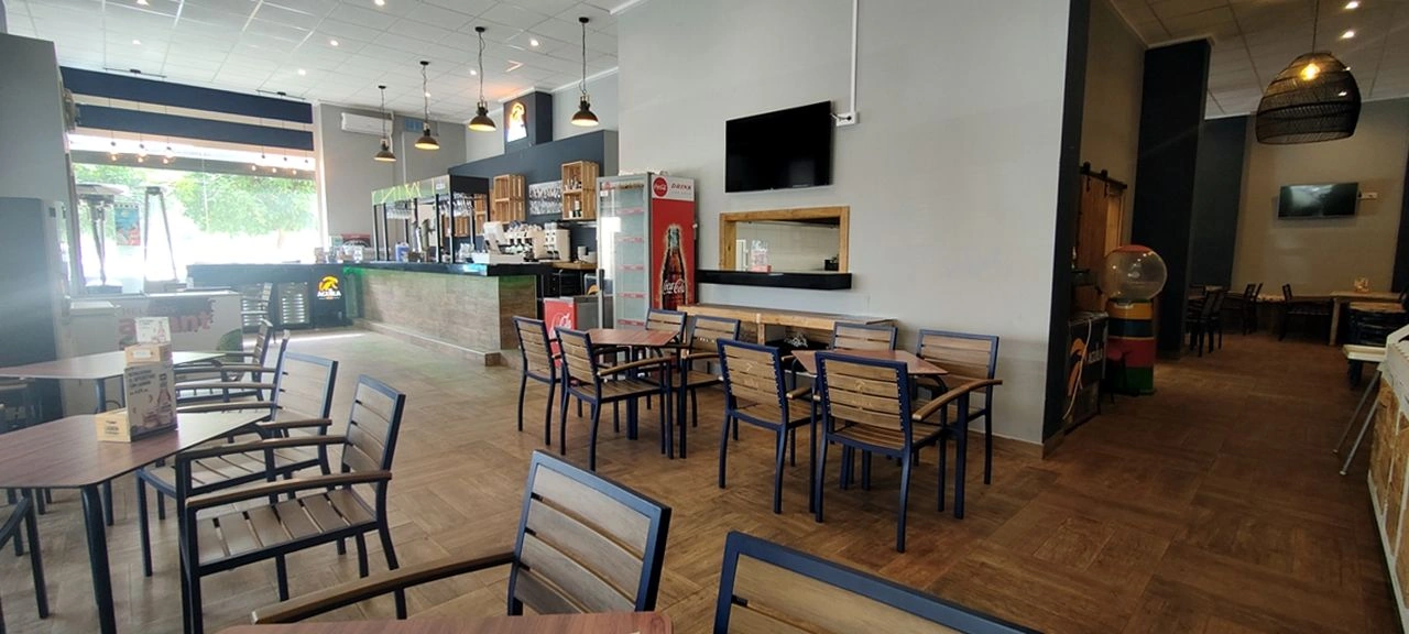 Traspaso Bar/Cafetería/Restaurante en Denia