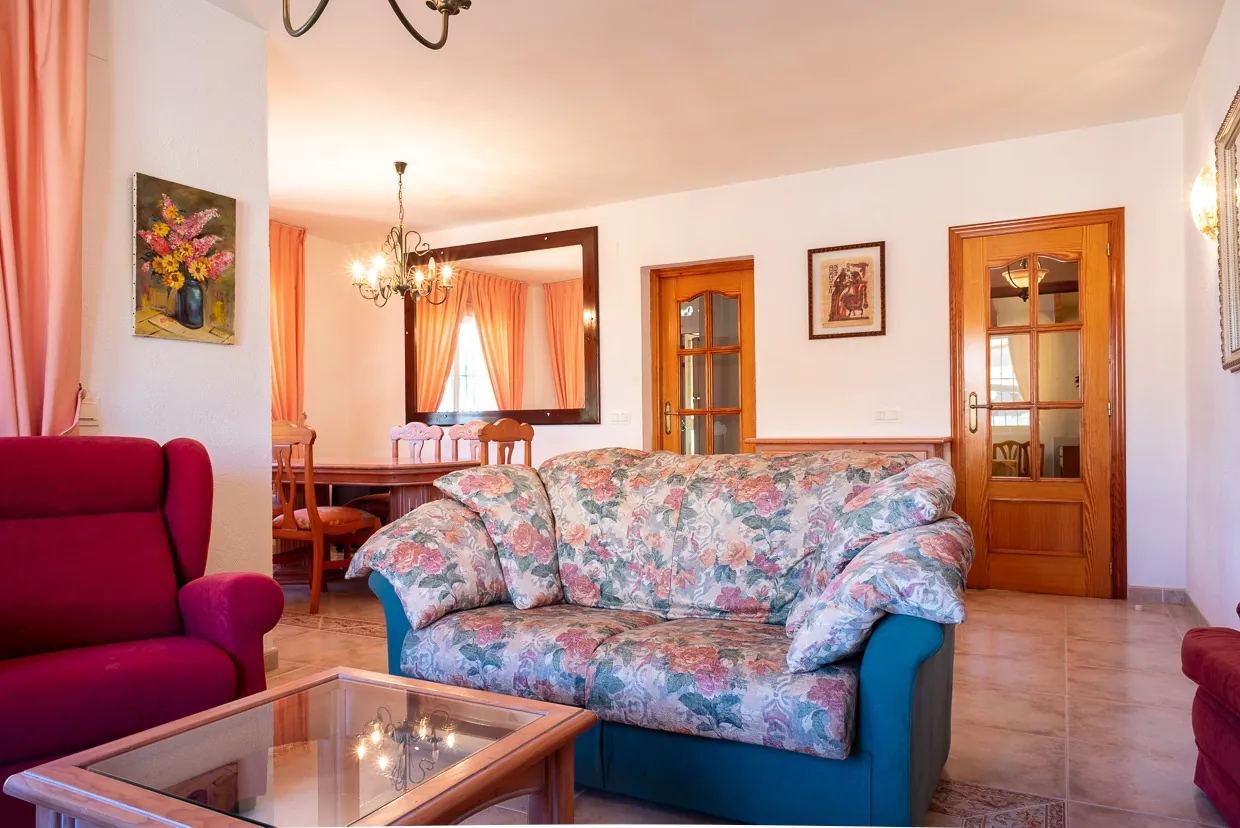 CHALET EN VENTA EN DÉNIA ZONA MONTGO
