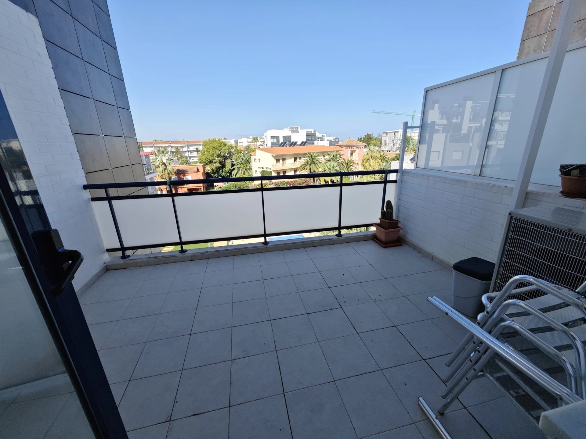 ATICO DUPLEX PRIMERA LINEA PLAYA EN DENIA
