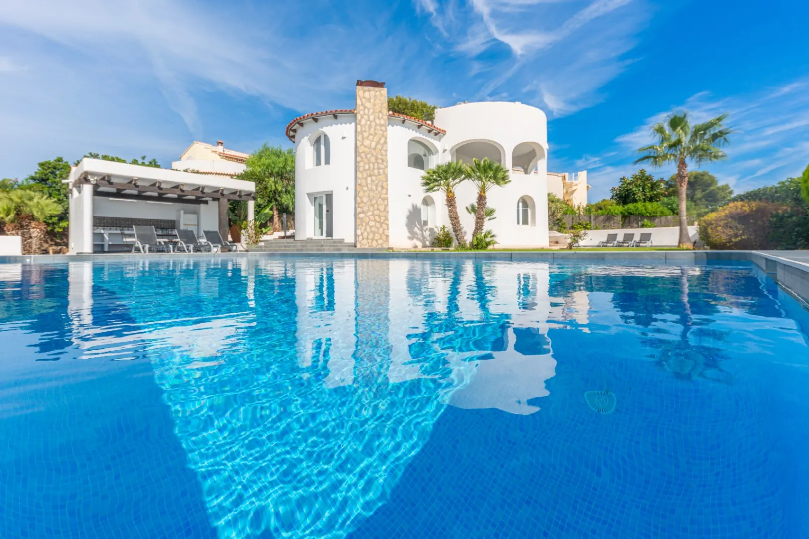Villa Ibiza style en Balcón al mar con vistas al mar