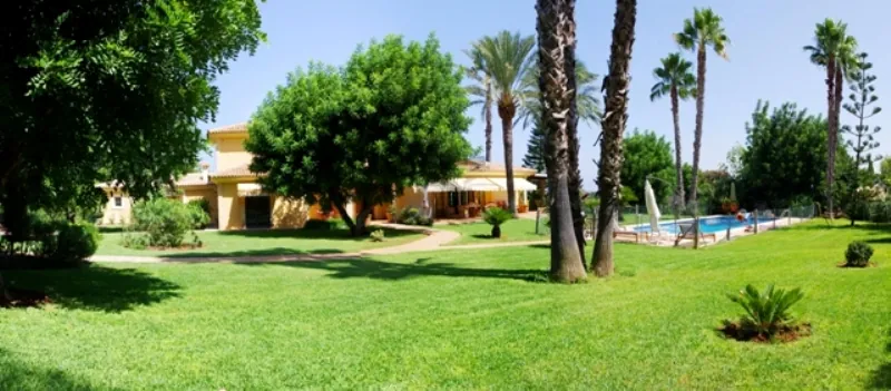 Villa de lujo en Torrecarrals.