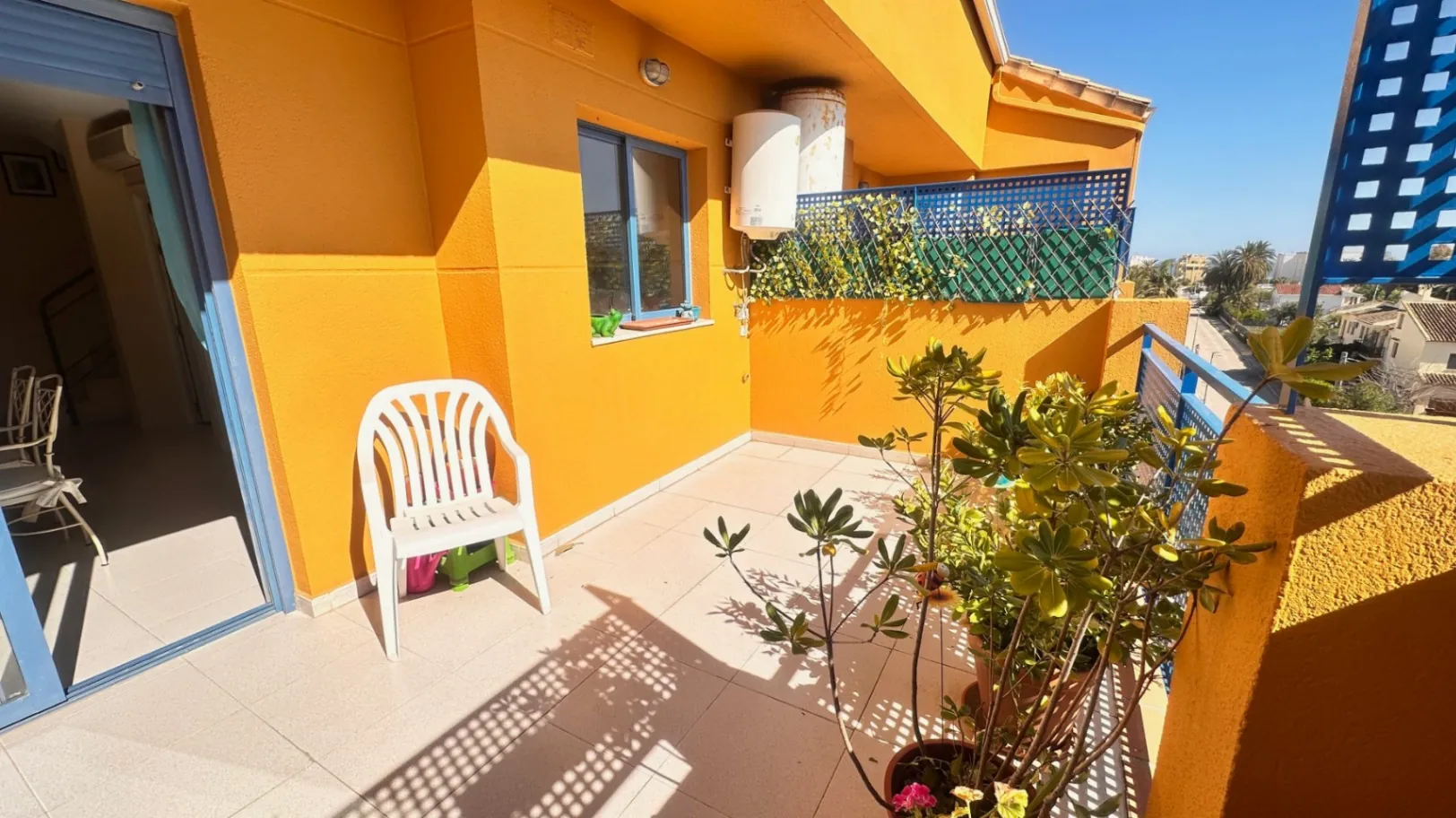 VENTA DE ATICO DUPLEX EN DENIA, LAS MARINAS, KM. 1