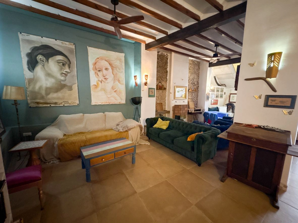 Casa de pueblo con increíble encanto en Pego