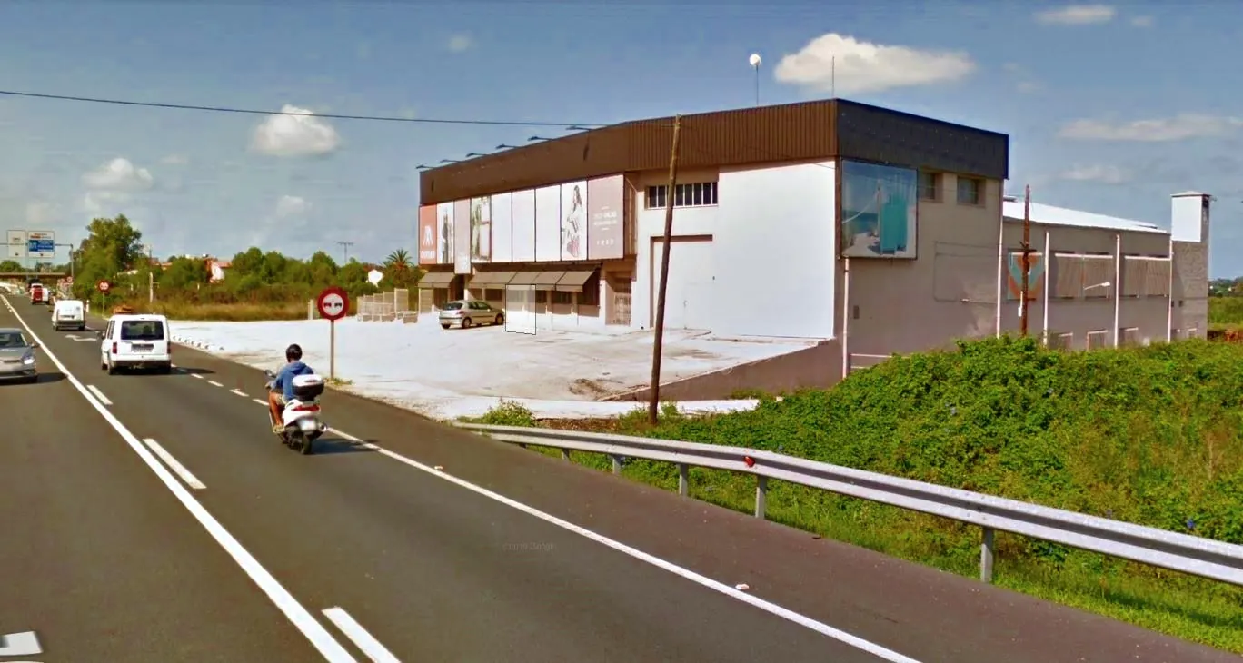 Nave industrial/comercial en Pedreguer