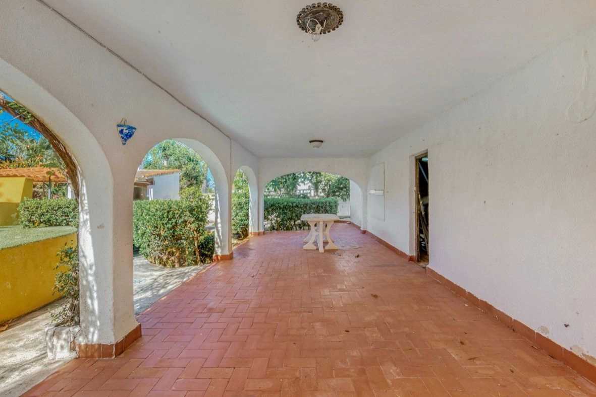 Villa clásica en Las Rotas, Dénia.